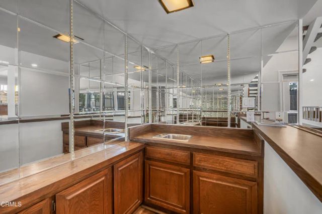 327 Bethany Street, Thousand Oaks, CA 91360