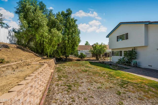 327 Bethany Street, Thousand Oaks, CA 91360