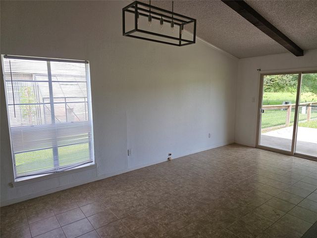 221 Palm Aire Drive, Friendswood, TX 77546