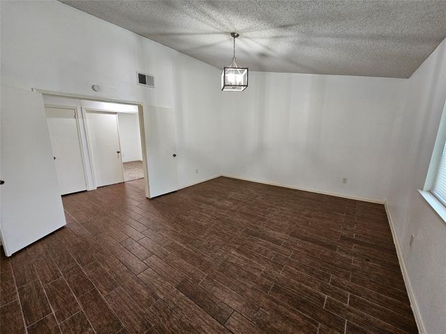 221 Palm Aire Drive, Friendswood, TX 77546