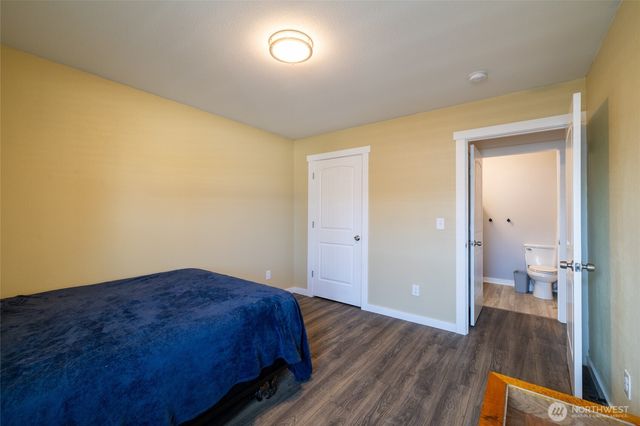 1418 Windsor Avenue, Centralia, WA 98531
