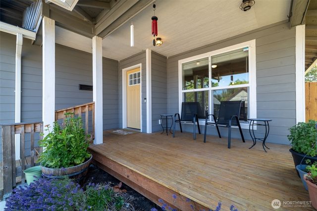 1418 Windsor Avenue, Centralia, WA 98531