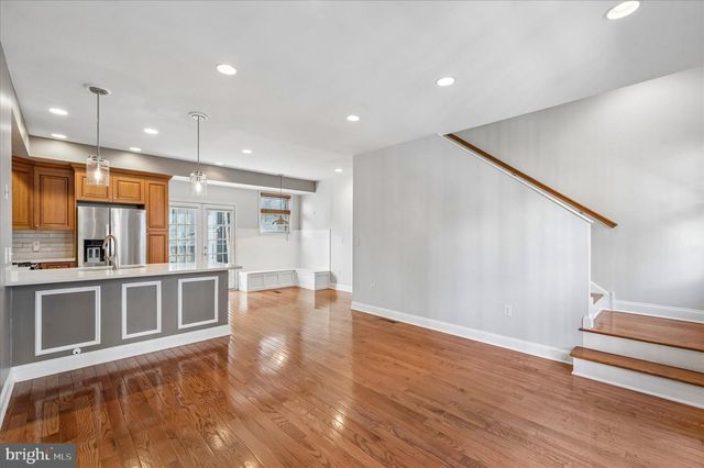 1910 WEBSTER ST, Philadelphia, PA 19146