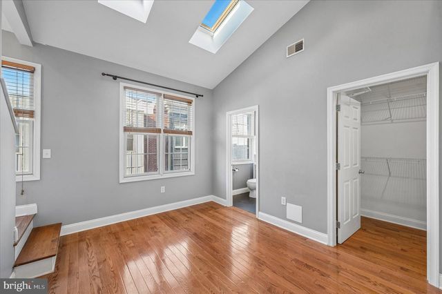 1910 WEBSTER ST, Philadelphia, PA 19146