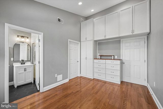 1910 WEBSTER ST, Philadelphia, PA 19146