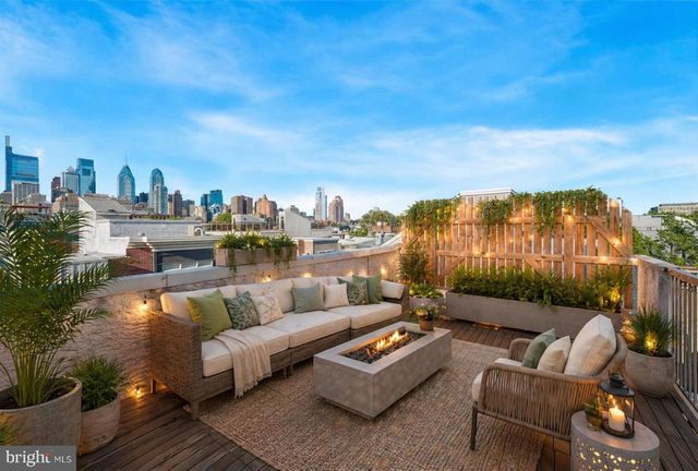 1910 WEBSTER ST, Philadelphia, PA 19146