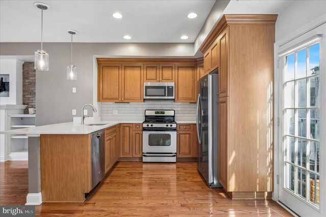 1910 WEBSTER ST, Philadelphia, PA 19146