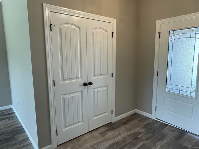 18780 Eisley Cove, Auburn, IN 46706