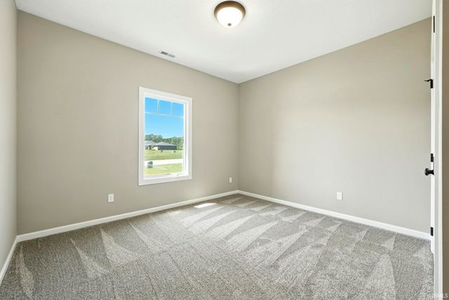 18780 Eisley Cove, Auburn, IN 46706