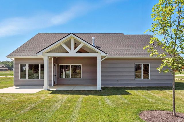 18780 Eisley Cove, Auburn, IN 46706