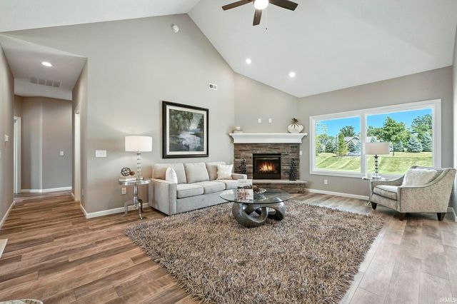 18780 Eisley Cove, Auburn, IN 46706