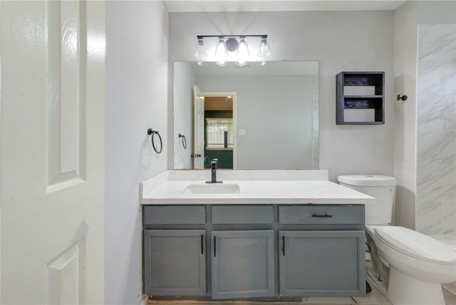 4706 E Ridge Creek Drive, Houston, TX 77053