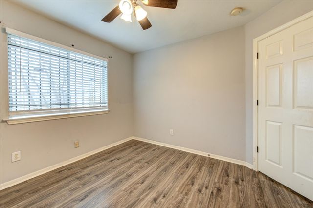 4706 E Ridge Creek Drive, Houston, TX 77053