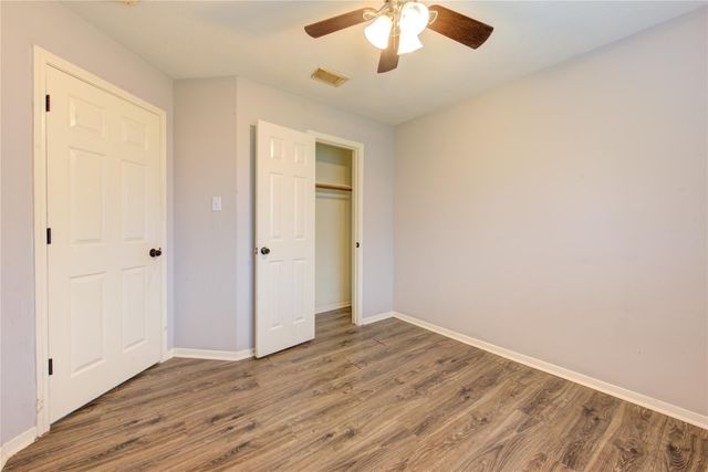 4706 E Ridge Creek Drive, Houston, TX 77053