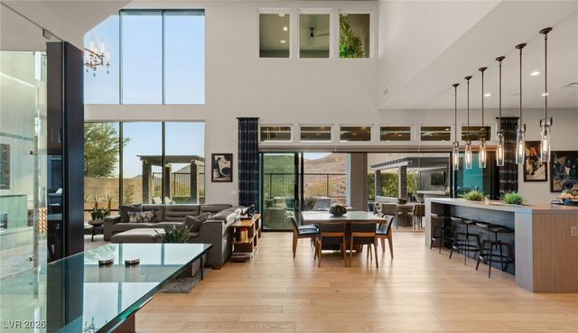 10759 Patina Hills Court, Las Vegas, NV 89135