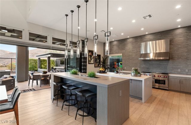 10759 Patina Hills Court, Las Vegas, NV 89135