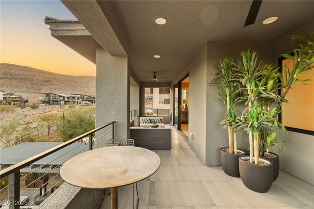 10759 Patina Hills Court, Las Vegas, NV 89135