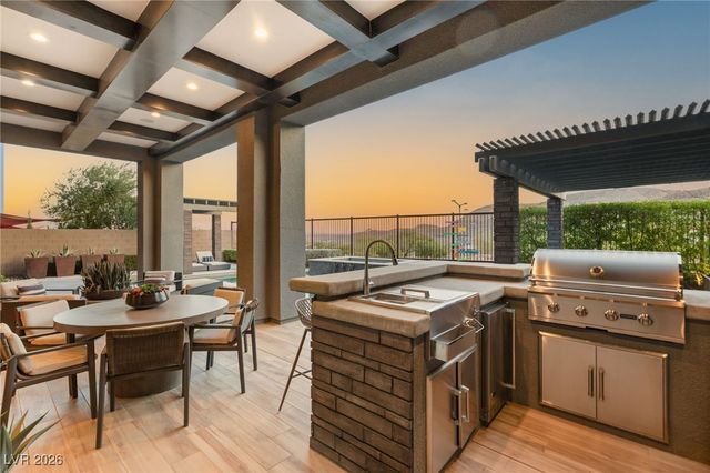 10759 Patina Hills Court, Las Vegas, NV 89135