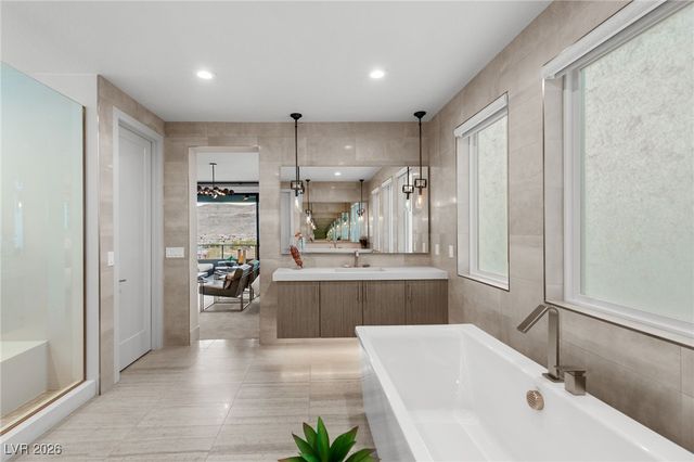 10759 Patina Hills Court, Las Vegas, NV 89135