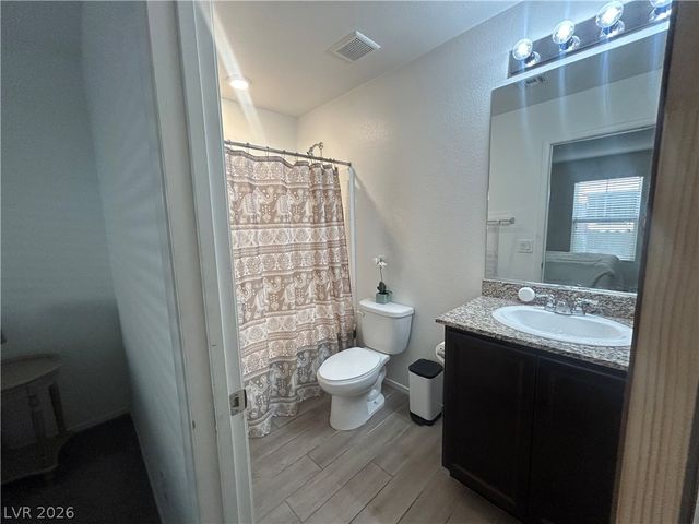 4520 Woolcomber Street, Las Vegas, NV 89115