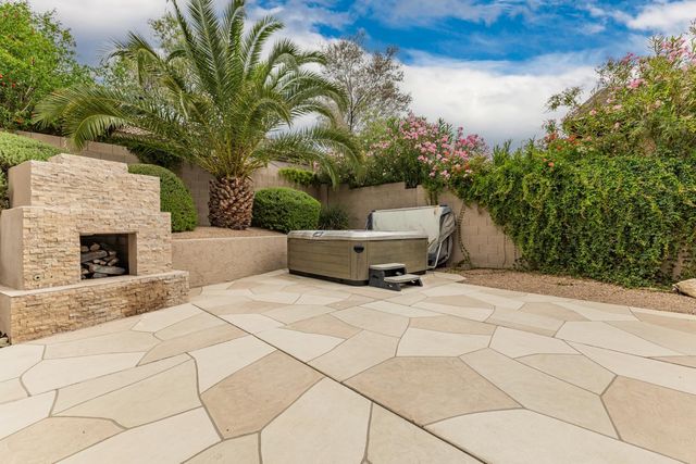 7690 E San Fernando Drive, Scottsdale, AZ 85255