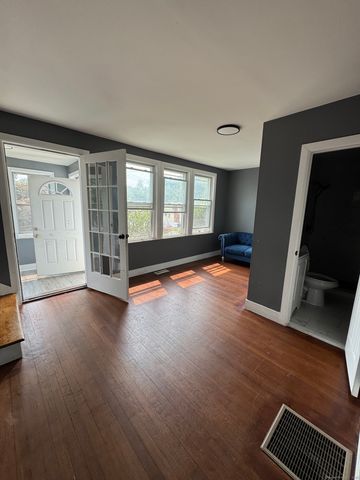 124 First Avenue, New Haven, CT 06513