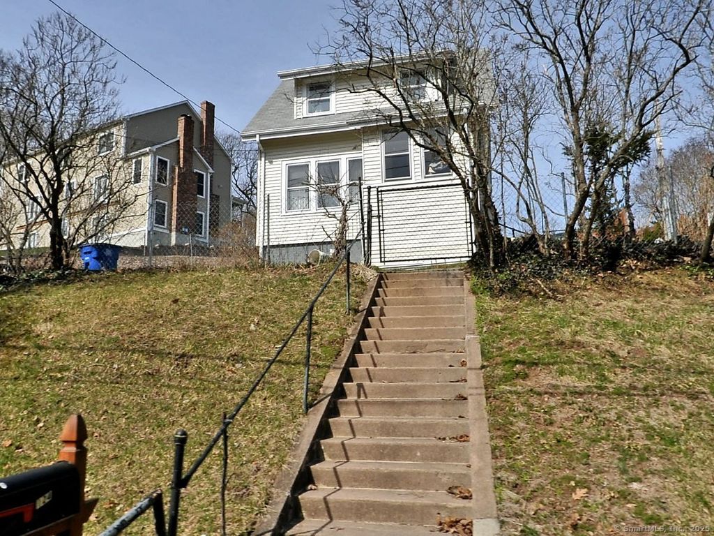 124 First Avenue, New Haven, CT 06513