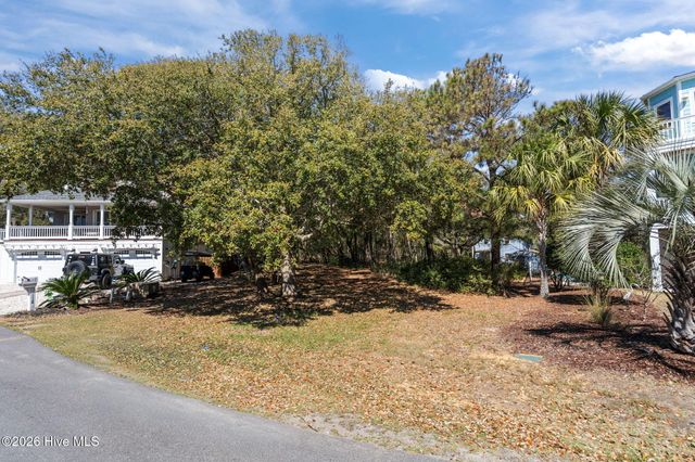 114 Camp Wyatt, Kure Beach, NC 28449