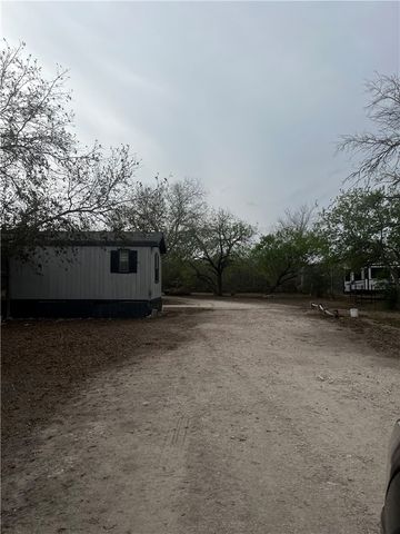 388 County Road 1341, Alice, TX 78332