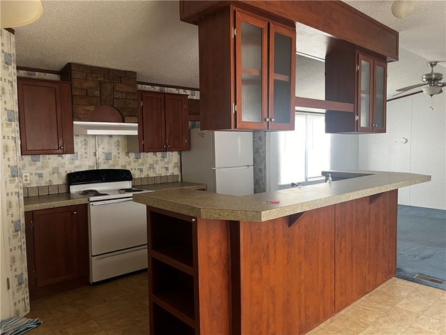 388 County Road 1341, Alice, TX 78332