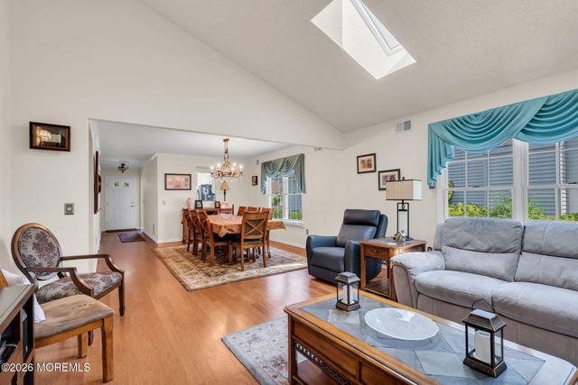 2429 Agincourt Road, Toms River, NJ 08755