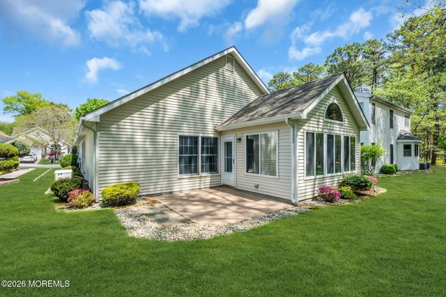 2429 Agincourt Road, Toms River, NJ 08755