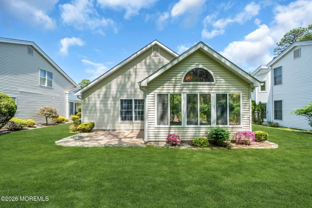 2429 Agincourt Road, Toms River, NJ 08755