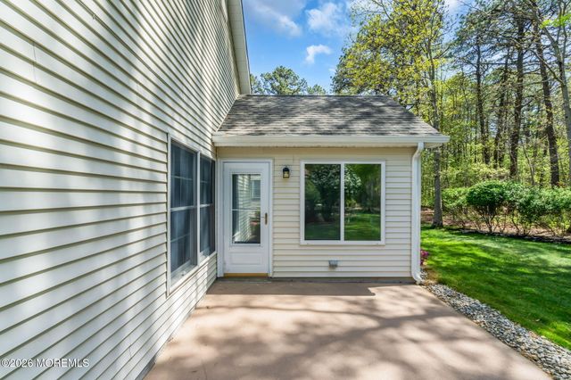 2429 Agincourt Road, Toms River, NJ 08755