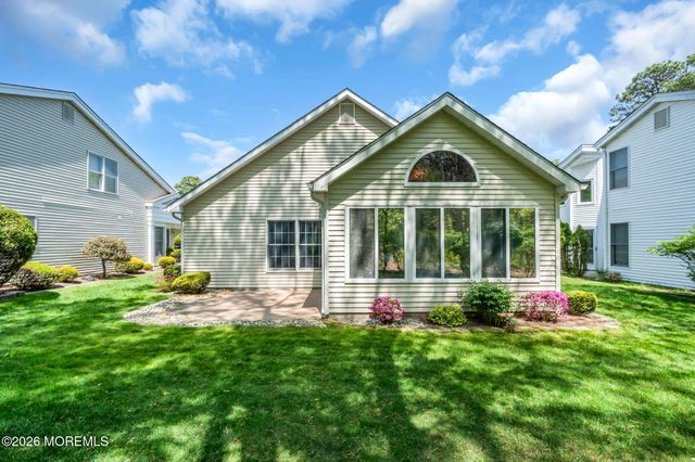 2429 Agincourt Road, Toms River, NJ 08755
