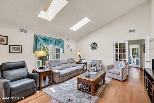 2429 Agincourt Road, Toms River, NJ 08755