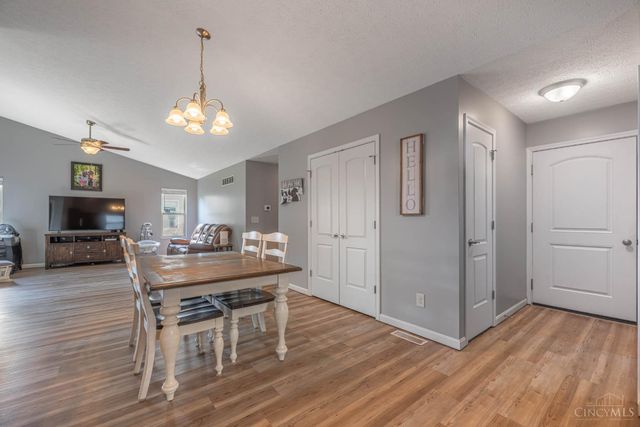 502 Stone Path Court, Carlisle, OH 45005