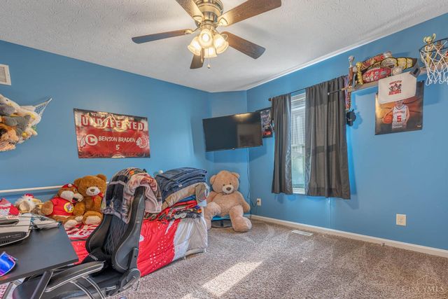 502 Stone Path Court, Carlisle, OH 45005