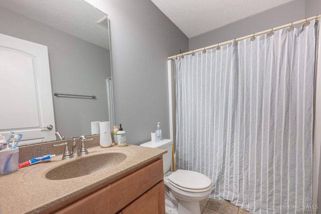 502 Stone Path Court, Carlisle, OH 45005