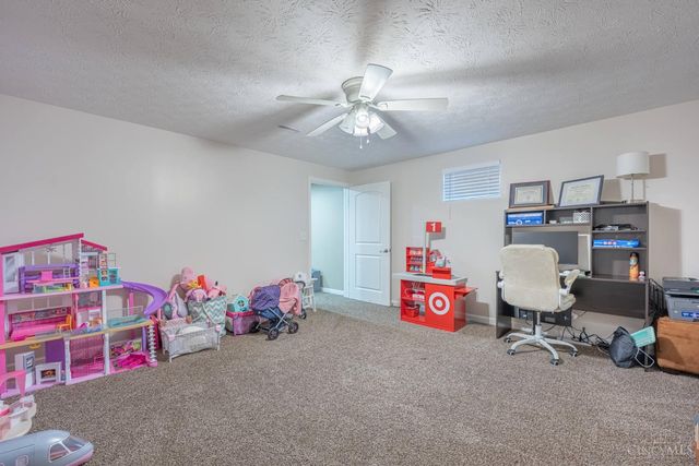 502 Stone Path Court, Carlisle, OH 45005
