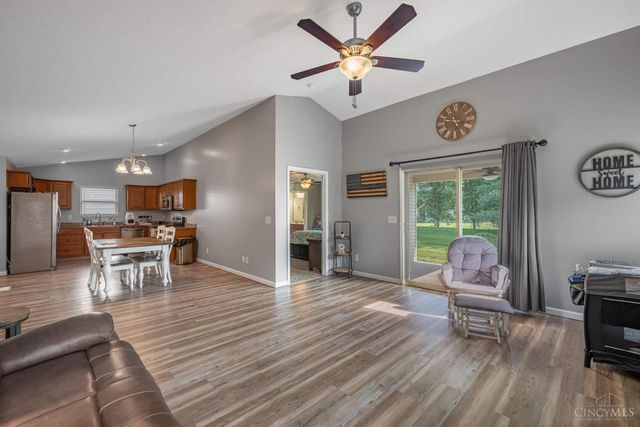 502 Stone Path Court, Carlisle, OH 45005