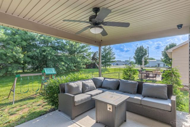 502 Stone Path Court, Carlisle, OH 45005