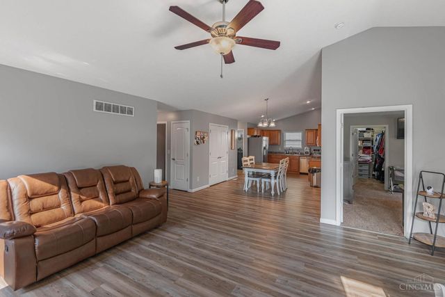 502 Stone Path Court, Carlisle, OH 45005