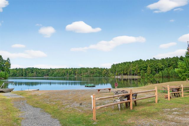 5 Summit Drive, Yulan, NY 12792