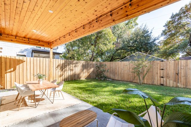 6008 Kenwood Avenue, Dallas, TX 75206