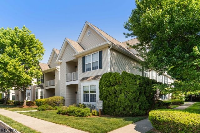 277 Winthrop Dr, Butler Boro, NJ 07405