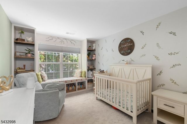 277 Winthrop Dr, Butler Boro, NJ 07405