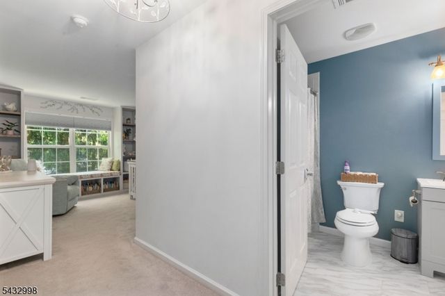 277 Winthrop Dr, Butler Boro, NJ 07405