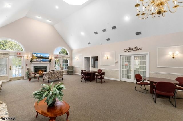 277 Winthrop Dr, Butler Boro, NJ 07405