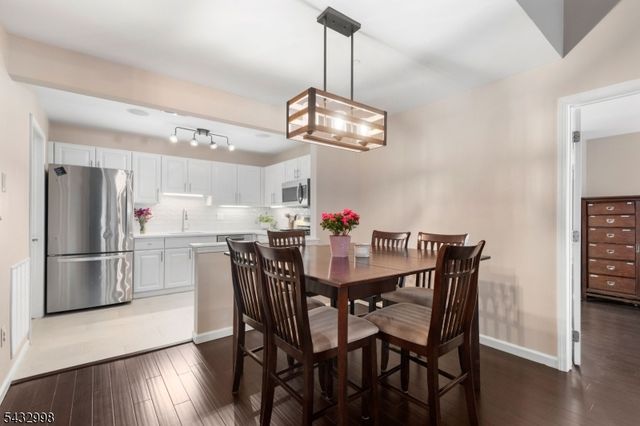 277 Winthrop Dr, Butler Boro, NJ 07405